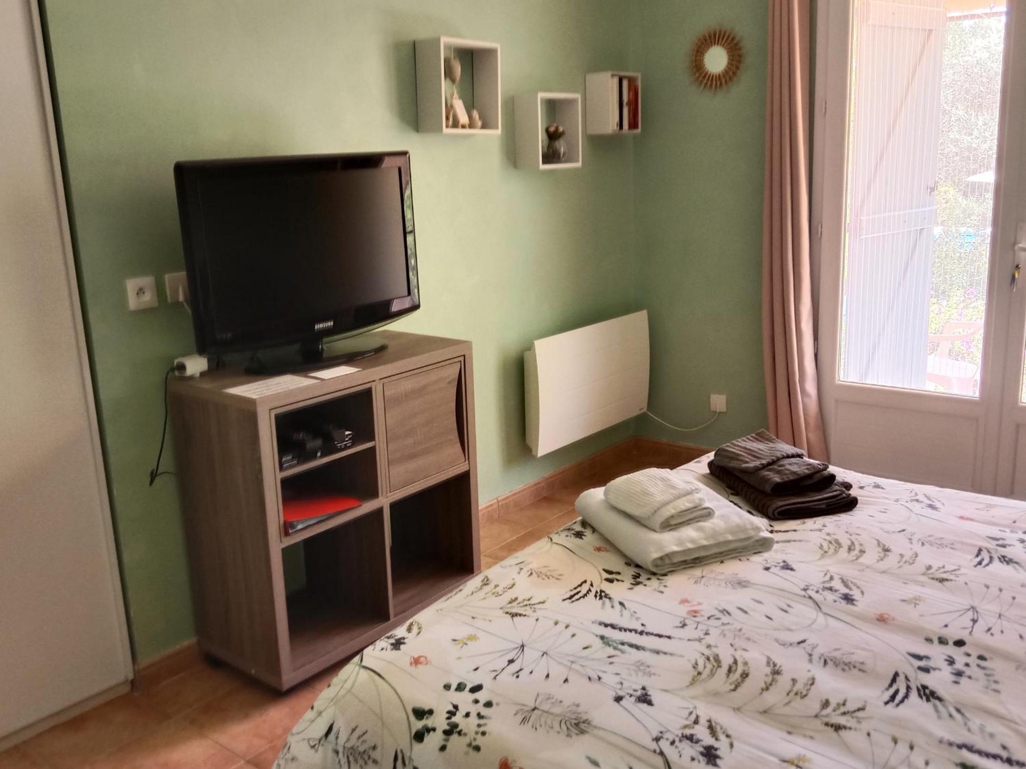 La Farigoulette Bed & Breakfast Lorgues Exterior foto